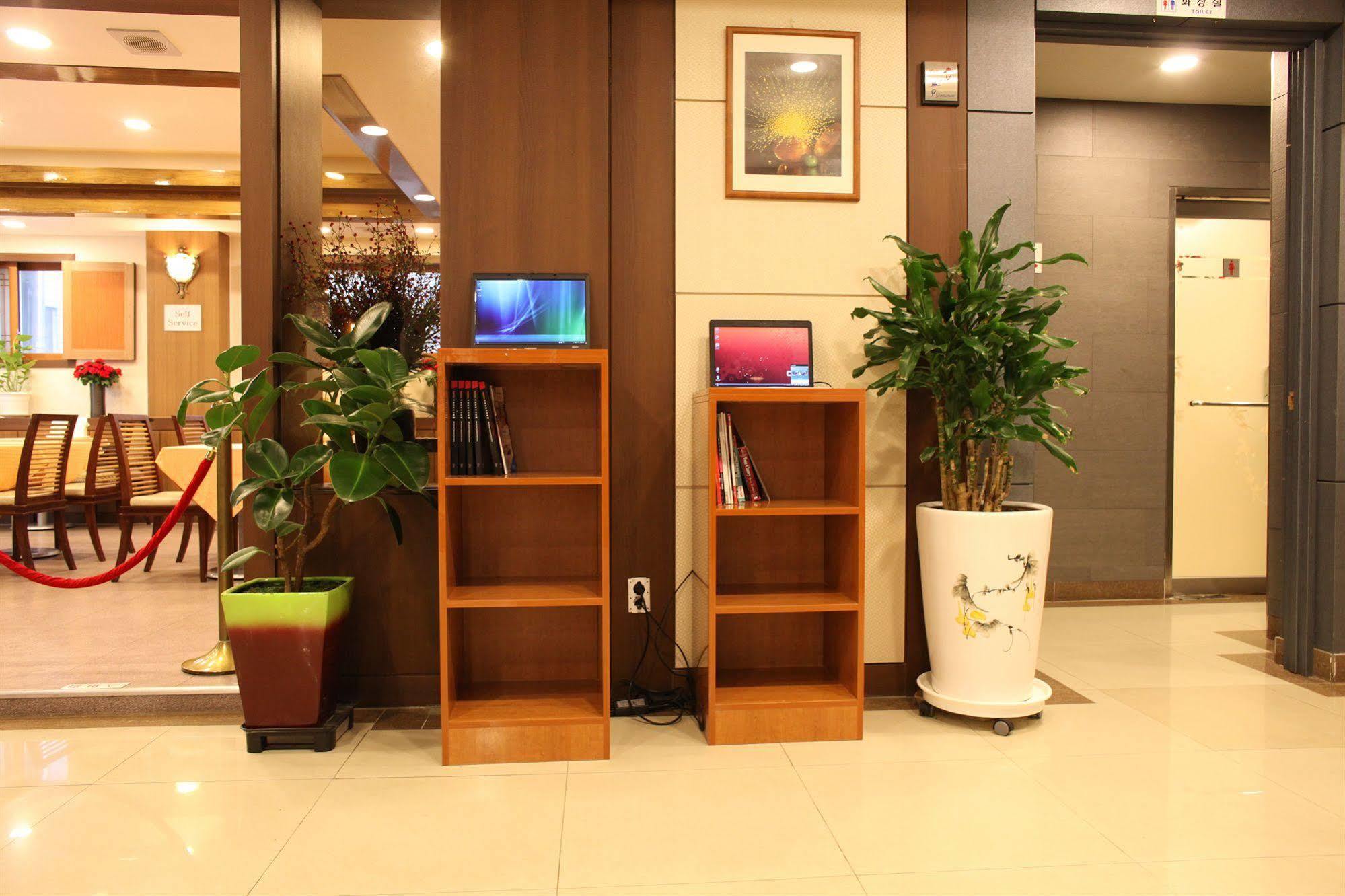 Hill House Seoul Myeongdong Hotell Eksteriør bilde