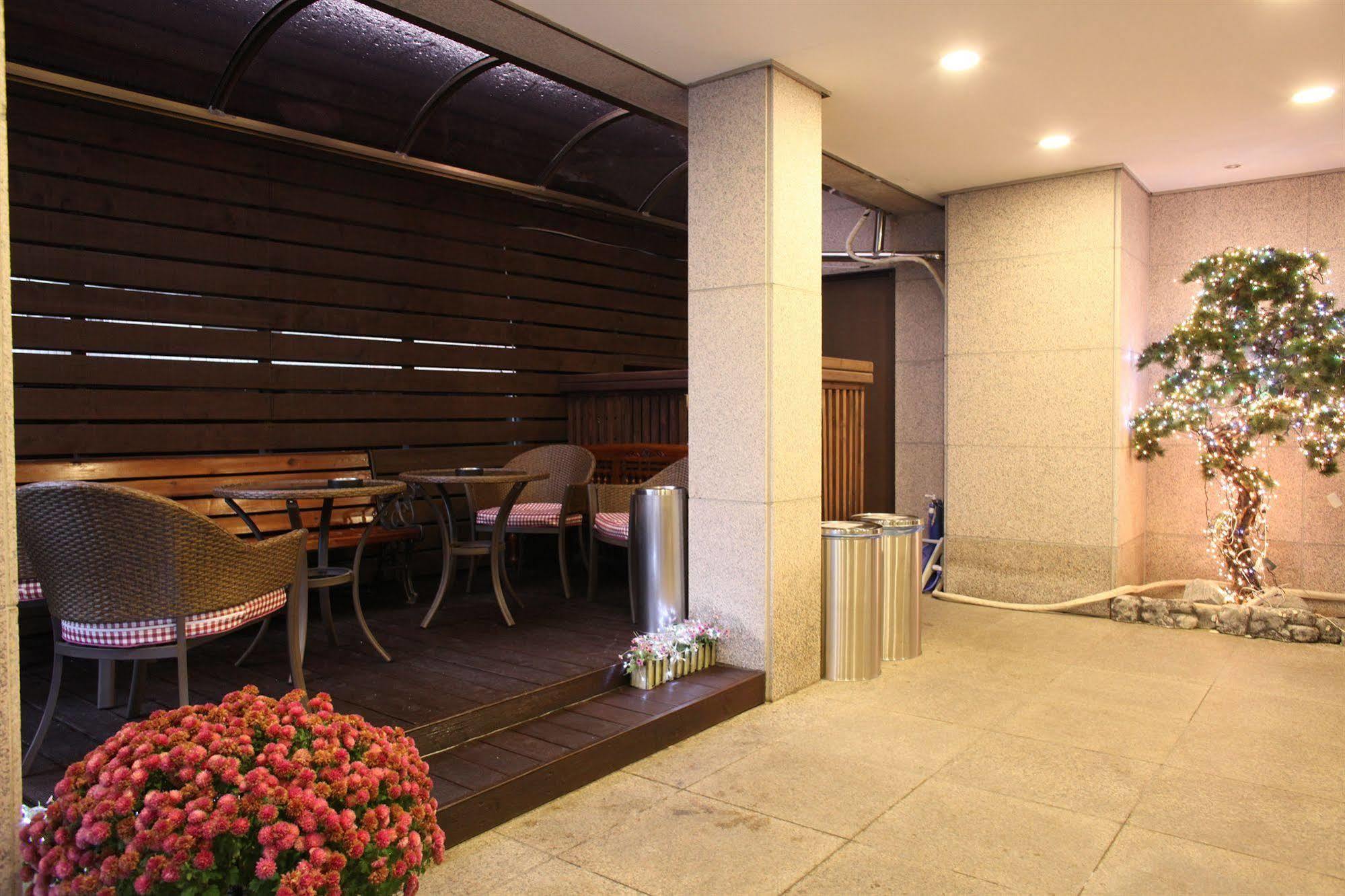 Hill House Seoul Myeongdong Hotell Eksteriør bilde
